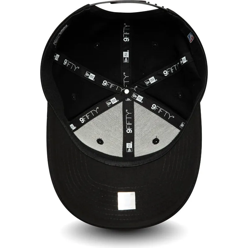 cap-kaareva-black-snapback-9fifty-tonal-stretch-snap-chicago-bulls-nba-new-era cap-kaareva-black-snapback-9fifty-tonal-stretch-snap-chicago-bulls-nba-new-era
