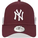lippikset-kaareva-rekka-punainen-snapback-9forty-a-frame-new-york-yankees-mlb-new-era