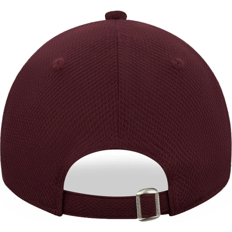 lippikset-kaareva-punainen-saadettava-nauha-9forty-diamond-era-new-york-yankees-mlb-new-era lippikset-kaareva-punainen-saadettava-nauha-9forty-diamond-era-new-york-yankees-mlb-new-era