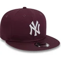 lippikset-littea-punainen-snapback-9fifty-essential-new-york-yankees-mlb-new-era