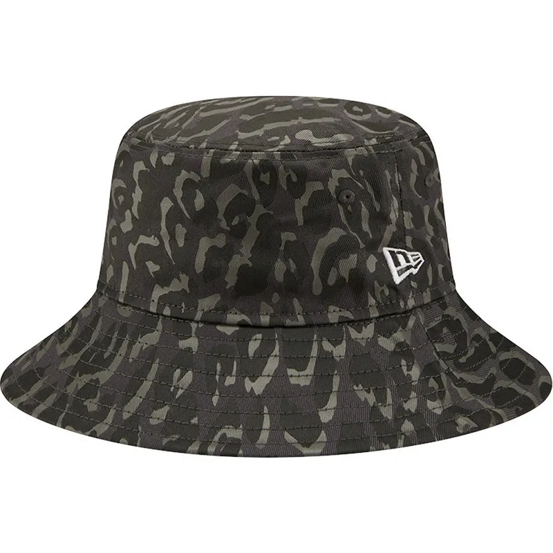 amparit-harmaa-leopard-patterned-tapered-new-era