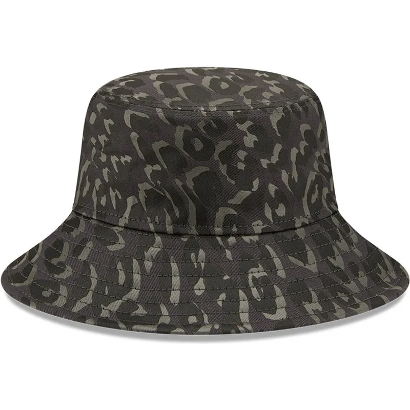 amparit-harmaa-leopard-patterned-tapered-new-era