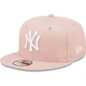 lippikset-littea-vaaleanpunainen-snapback-9fifty-league-essential-new-york-yankees-mlb-new-era