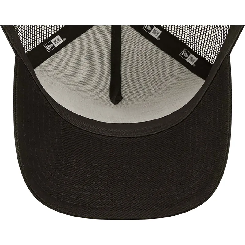 lippikset-kaareva-rekka-musta-snapback-a-frame-repreve-lucky-paws-new-era