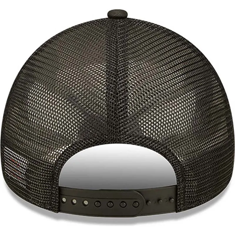 lippikset-kaareva-rekka-musta-snapback-a-frame-repreve-lucky-paws-new-era