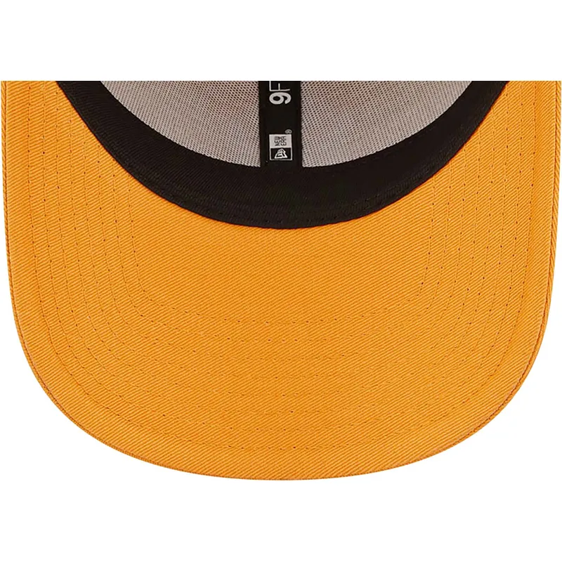 lippikset-kaareva-oranssi-saadettava-nauha-9forty-league-essential-new-york-yankees-mlb-new-era