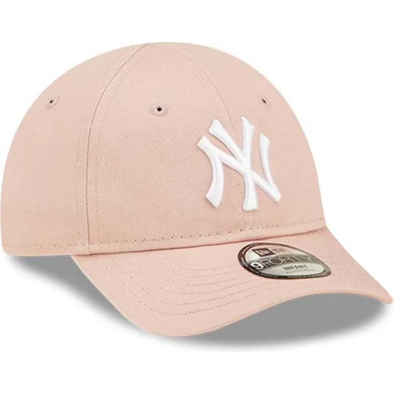 lippikset-kaareva-vaaleanpunainen-saadettava-nauha-lapsille-9forty-league-essential-new-york-yankees-mlb-new-era lippikset-kaareva-vaaleanpunainen-saadettava-nauha-lapsille-9forty-league-essential-new-york-yankees-mlb-new-era