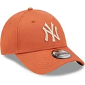 lippikset-kaareva-oranssi-saadettava-nauha-9forty-league-essential-new-york-yankees-mlb-new-era