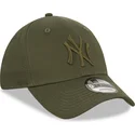 lippikset-kaareva-vihrea-snapback-9forty-league-essential-new-york-yankees-mlb-new-era