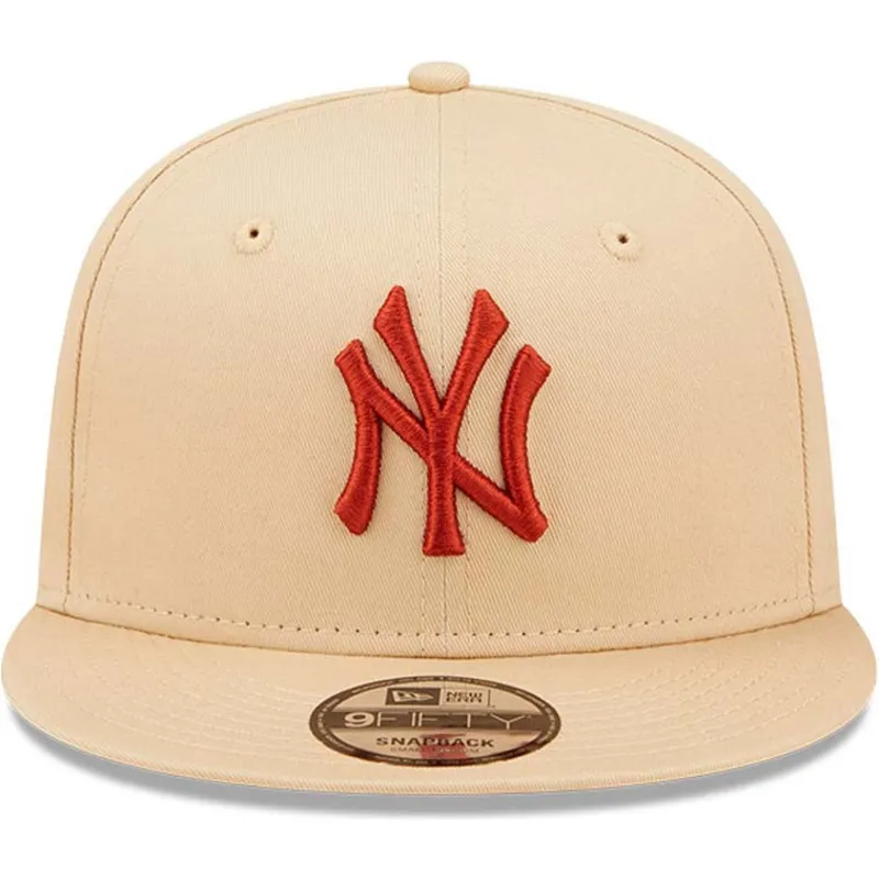 lippikset-littea-beige-snapback-9fifty-league-essential-new-york-yankees-mlb-new-era