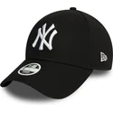 cap-kaareva-black-adjustable-strap-9forty-essential-new-york-yankees-mlb-new-era