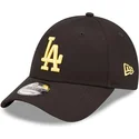 lippikset-kaareva-musta-saadettava-nauha-9forty-league-essential-los-angeles-dodgers-mlb-new-era