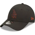 lippikset-kaareva-musta-saadettava-nauha-9forty-team-outline-los-angeles-dodgers-mlb-new-era