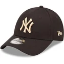 lippikset-kaareva-musta-saadettava-nauha-9forty-league-essential-new-york-yankees-mlb-new-era