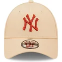 lippikset-kaareva-beige-saadettava-nauha-9forty-league-essential-new-york-yankees-mlb-new-era