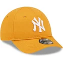 lippikset-kaareva-oranssi-saadettava-nauha-lapsille-9forty-league-essential-new-york-yankees-mlb-new-era