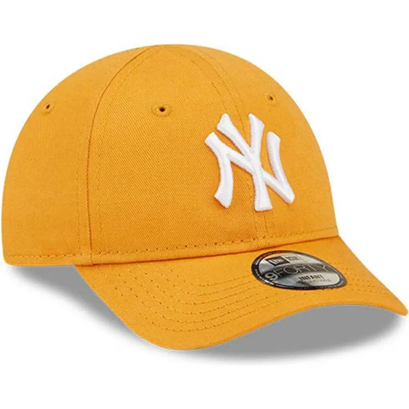 lippikset-kaareva-oranssi-saadettava-nauha-lapsille-9forty-league-essential-new-york-yankees-mlb-new-era