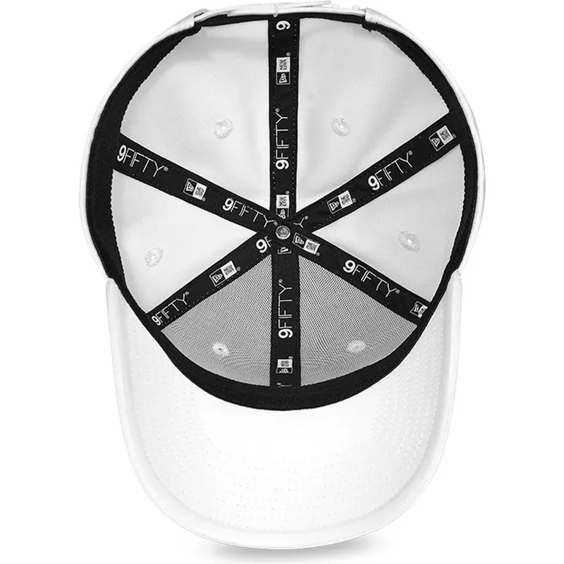 lippikset-kaareva-valkoinen-snapback-9fifty-stretch-snap-shadow-tech-ryder-cup-new-era lippikset-kaareva-valkoinen-snapback-9fifty-stretch-snap-shadow-tech-ryder-cup-new-era
