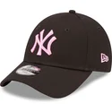 lippikset-kaareva-musta-saadettava-nauha-lapsille-rosa-9forty-league-essential-new-york-yankees-mlb-new-era