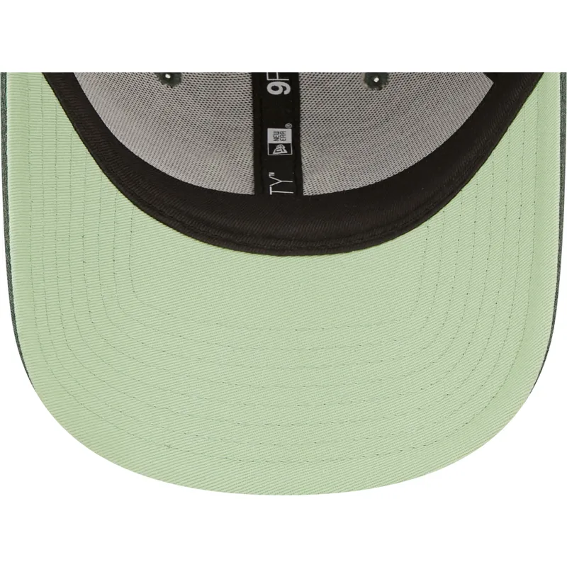 lippikset-kaareva-vihrea-saadettava-nauha-9forty-jersey-essential-new-york-yankees-mlb-new-era