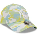 cap-kaareva-green-adjustable-strap-9forty-all-over-print-seasonal-new-york-yankees-mlb-new-era