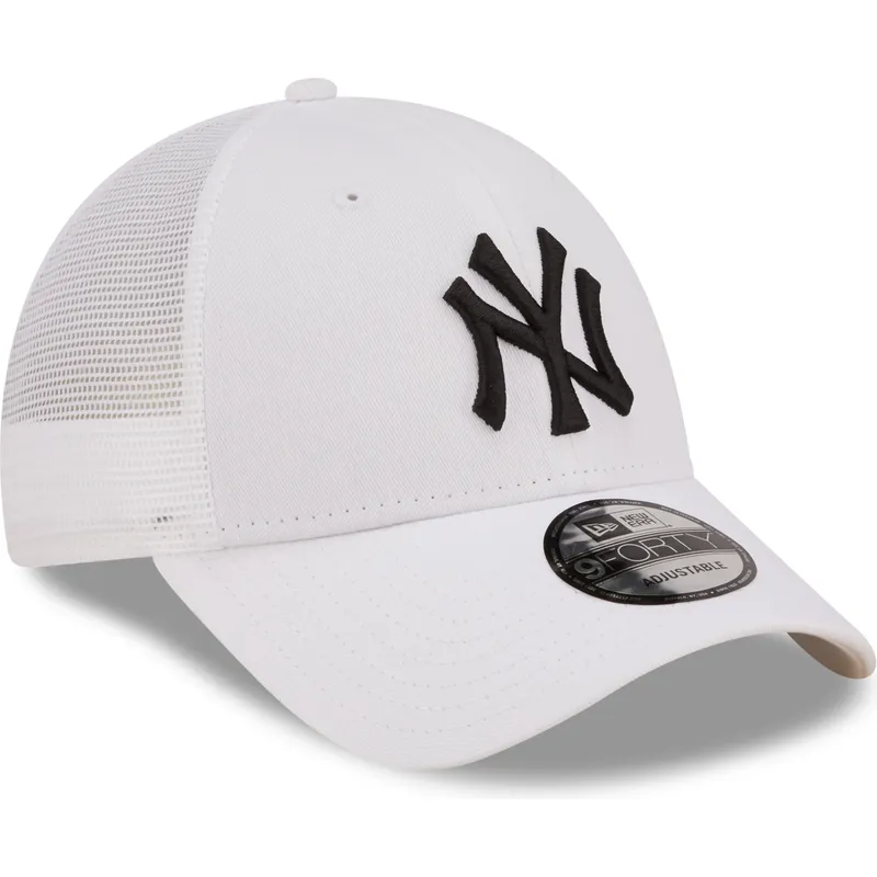 lippikset-kaareva-rekka-valkoinen-saadettava-nauha-a-frame-home-field-new-york-yankees-mlb-new-era lippikset-kaareva-rekka-valkoinen-saadettava-nauha-a-frame-home-field-new-york-yankees-mlb-new-era