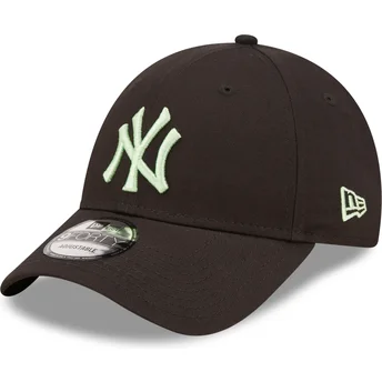 Cap kaareva black adjustable strap 9FORTY League Essential New York Yankees MLB New Era