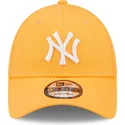 lippikset-kaareva-oranssi-saadettava-nauha-9forty-league-essential-new-york-yankees-mlb-new-era