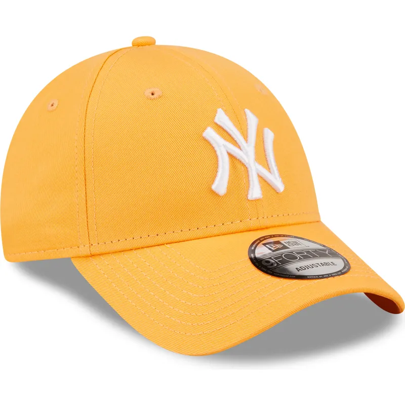 lippikset-kaareva-oranssi-saadettava-nauha-9forty-league-essential-new-york-yankees-mlb-new-era lippikset-kaareva-oranssi-saadettava-nauha-9forty-league-essential-new-york-yankees-mlb-new-era