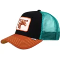 lippikset-kaareva-rekka-musta-snapback-croissant-hft-food-djinns