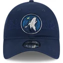lippikset-kaareva-laivastonsininen-saadettava-nauha-9twenty-draft-edition-2023-minnesota-timberwolves-nba-new-era