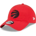 lippikset-kaareva-punainen-saadettava-nauha-9twenty-draft-edition-2023-toronto-raptors-nba-new-era