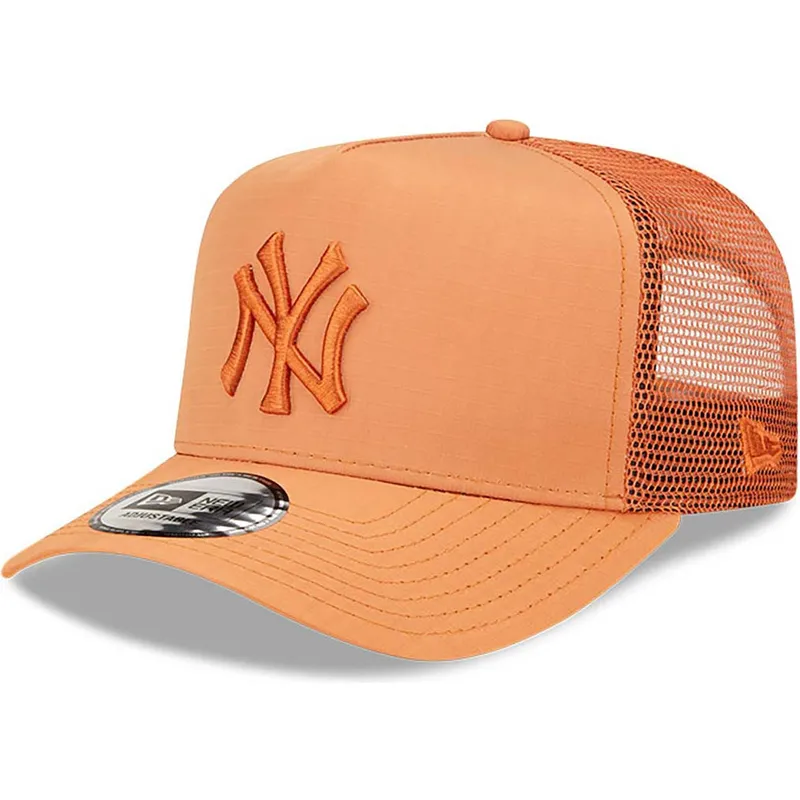 lippikset-kaareva-rekka-ruskea-snapback-a-frame-tech-ripstop-new-york-yankees-mlb-new-era