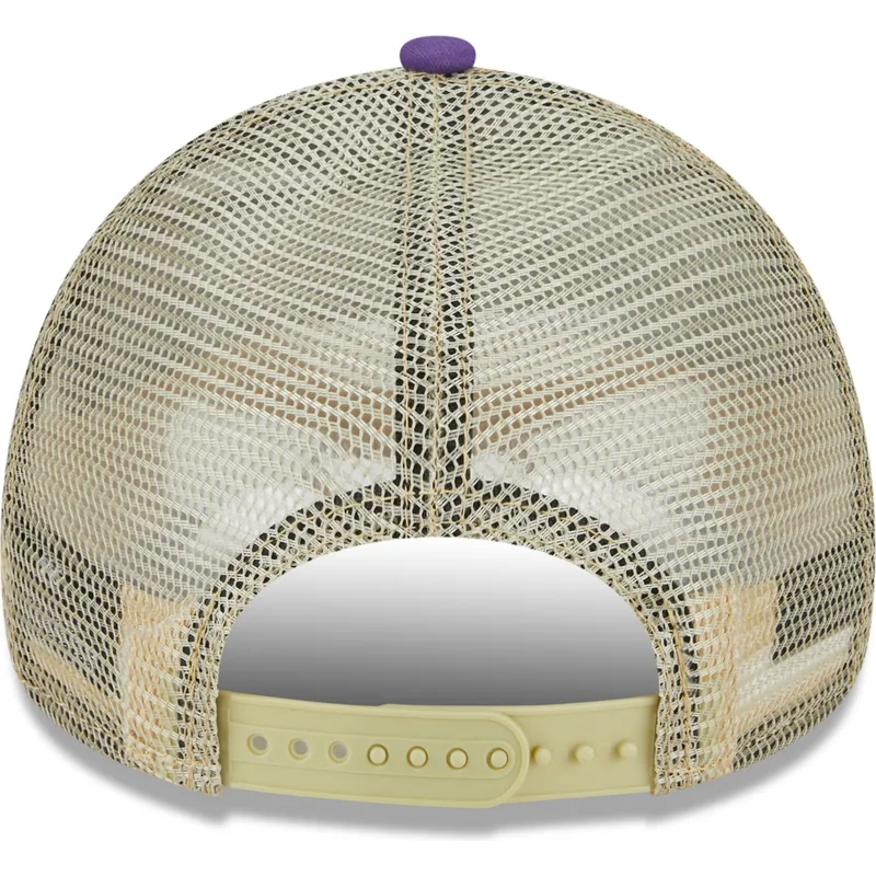 lippikset-kaareva-rekka-beige-snapback-9forty-a-frame-all-day-los-angeles-lakers-nba-new-era