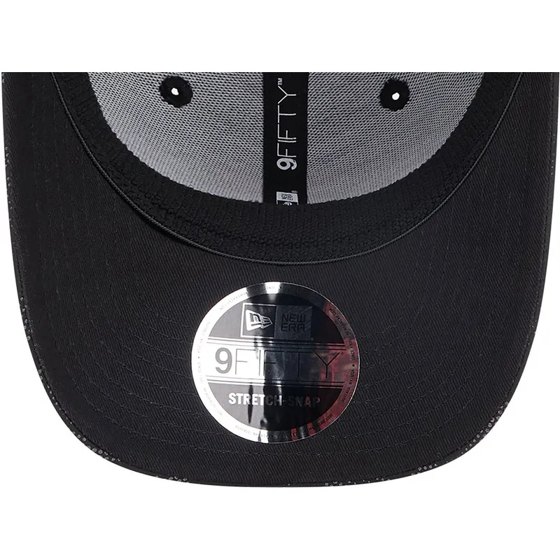 lippikset-kaareva-musta-snapback-9fifty-stretch-snap-reflective-camo-manchester-united-football-club-premier-league-new-era lippikset-kaareva-musta-snapback-9fifty-stretch-snap-reflective-camo-manchester-united-football-club-premier-league-new-era