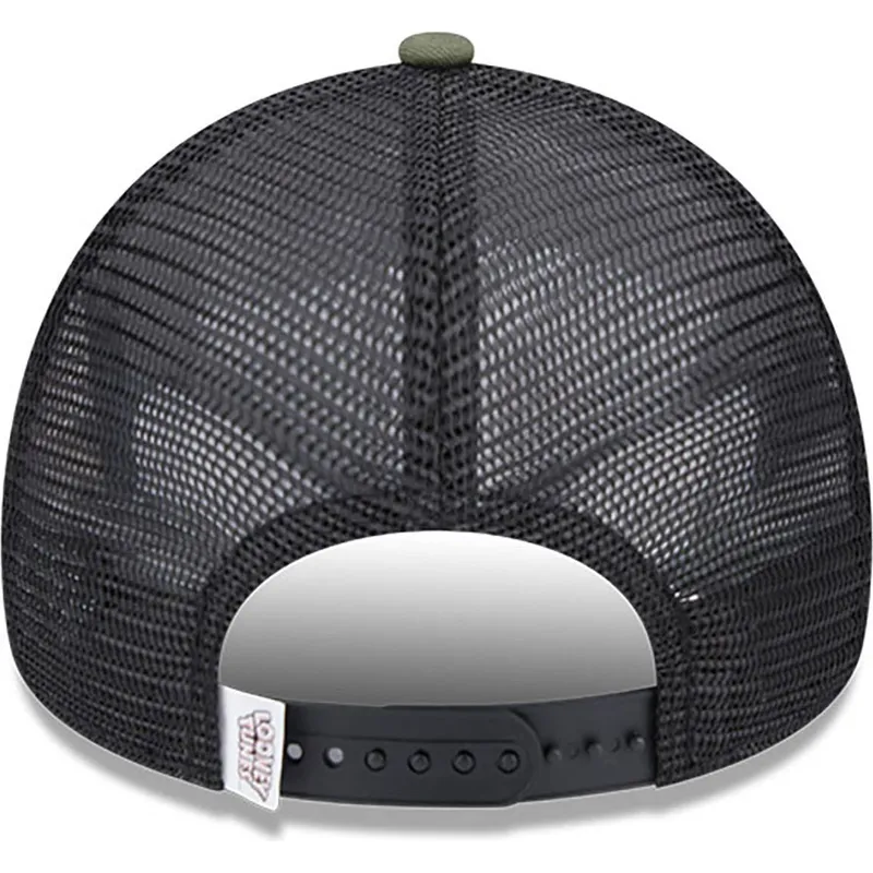 lippikset-kaareva-rekka-vihrea-snapback-a-frame-piolin-y-silvestre-looney-tunes-new-era