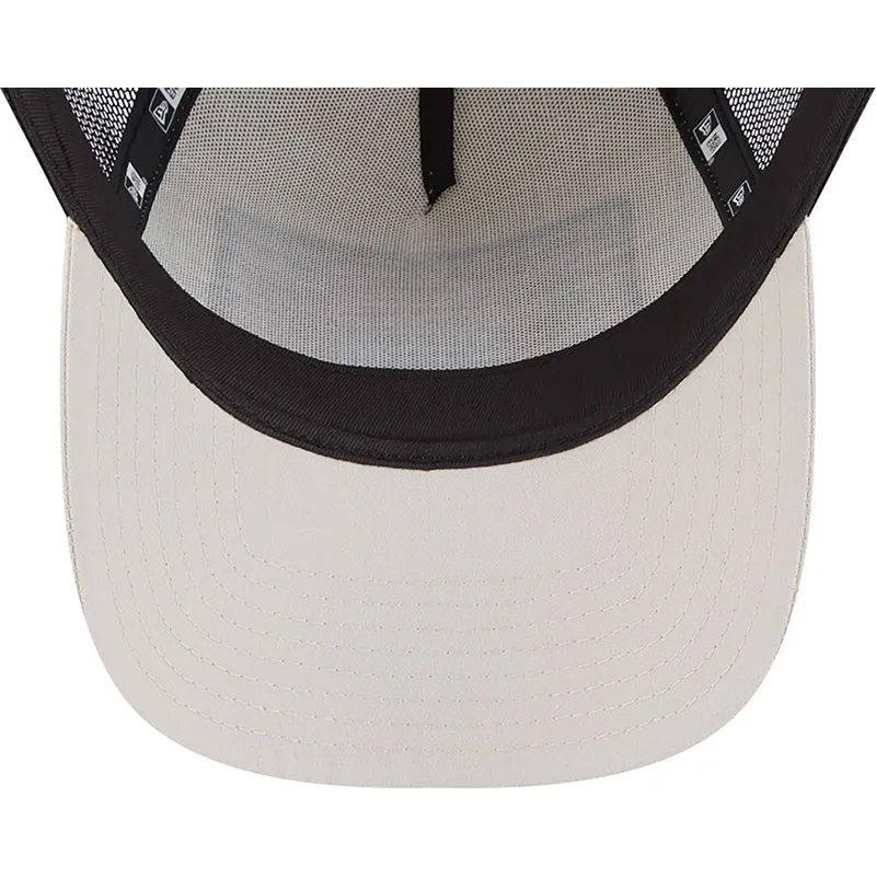 lippikset-kaareva-rekka-beige-snapback-a-frame-repreve-license-plate-miami-new-era