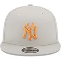 lippikset-littea-beige-snapback-9fifty-side-patch-new-york-yankees-mlb-new-era