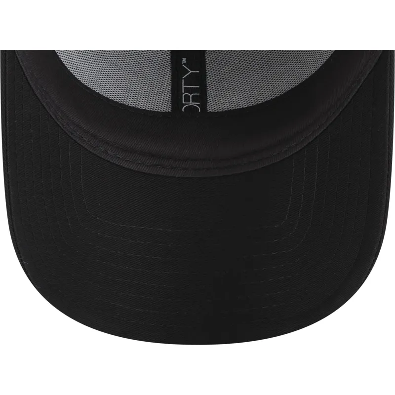 cap-kaareva-black-adjustable-strap-9forty-team-outline-new-york-yankees-mlb-new-era cap-kaareva-black-adjustable-strap-9forty-team-outline-new-york-yankees-mlb-new-era