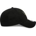 lippikset-kaareva-musta-saadettava-nauha-9forty-metallic-badge-chicago-bulls-nba-new-era