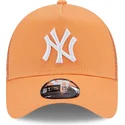 lippikset-kaareva-rekka-oranssi-snapback-a-frame-league-essential-new-york-yankees-mlb-new-era