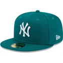 lippikset-littea-vihrea-istuva-59fifty-league-essential-new-york-yankees-mlb-new-era