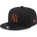 lippikset-littea-musta-snapback-9fifty-league-essential-new-york-yankees-mlb-new-era