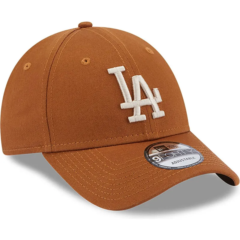 lippikset-kaareva-ruskea-saadettava-nauha-9forty-league-essential-los-angeles-dodgers-mlb-new-era