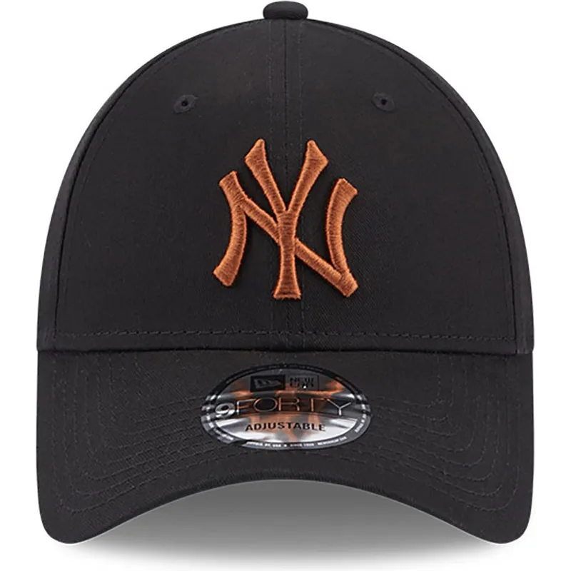 lippikset-kaareva-musta-saadettava-nauha-9forty-league-essential-new-york-yankees-mlb-new-era