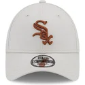 lippikset-kaareva-beige-saadettava-nauha-9forty-league-essential-chicago-white-sox-mlb-new-era