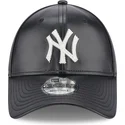 lippikset-kaareva-musta-saadettava-nauha-9forty-leather-new-york-yankees-mlb-new-era