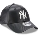lippikset-kaareva-musta-saadettava-nauha-9forty-leather-new-york-yankees-mlb-new-era