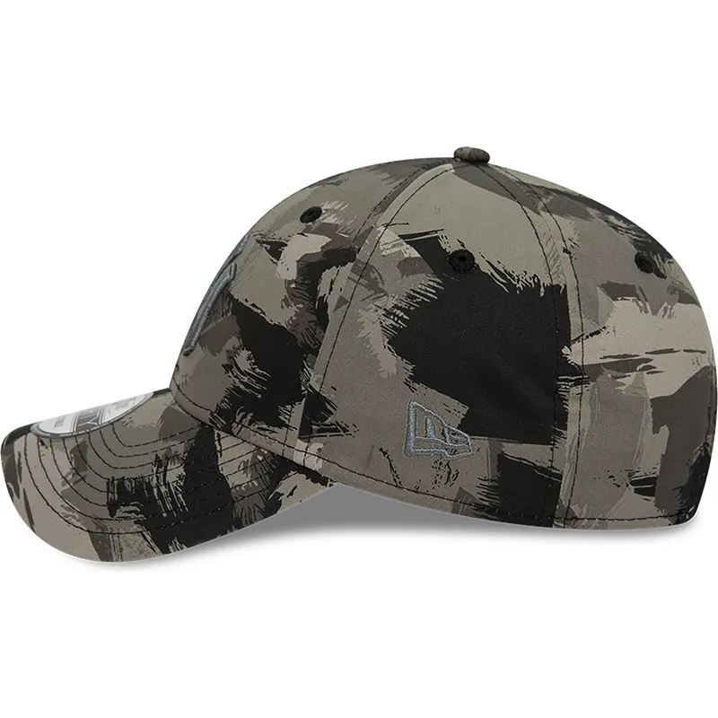 lippikset-kaareva-maastokuvio-saadettava-nauha-9forty-all-over-print-painted-new-york-yankees-mlb-new-era lippikset-kaareva-maastokuvio-saadettava-nauha-9forty-all-over-print-painted-new-york-yankees-mlb-new-era