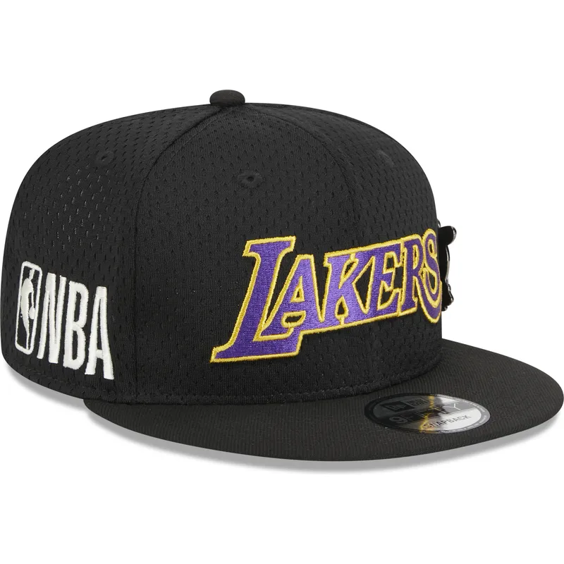 lippikset-littea-musta-snapback-9fifty-post-up-pin-los-angeles-lakers-nba-new-era lippikset-littea-musta-snapback-9fifty-post-up-pin-los-angeles-lakers-nba-new-era